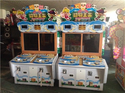 儿童乐园电玩城游戏机摇摆机供应用于的儿童乐园电玩城游戏机摇摆机