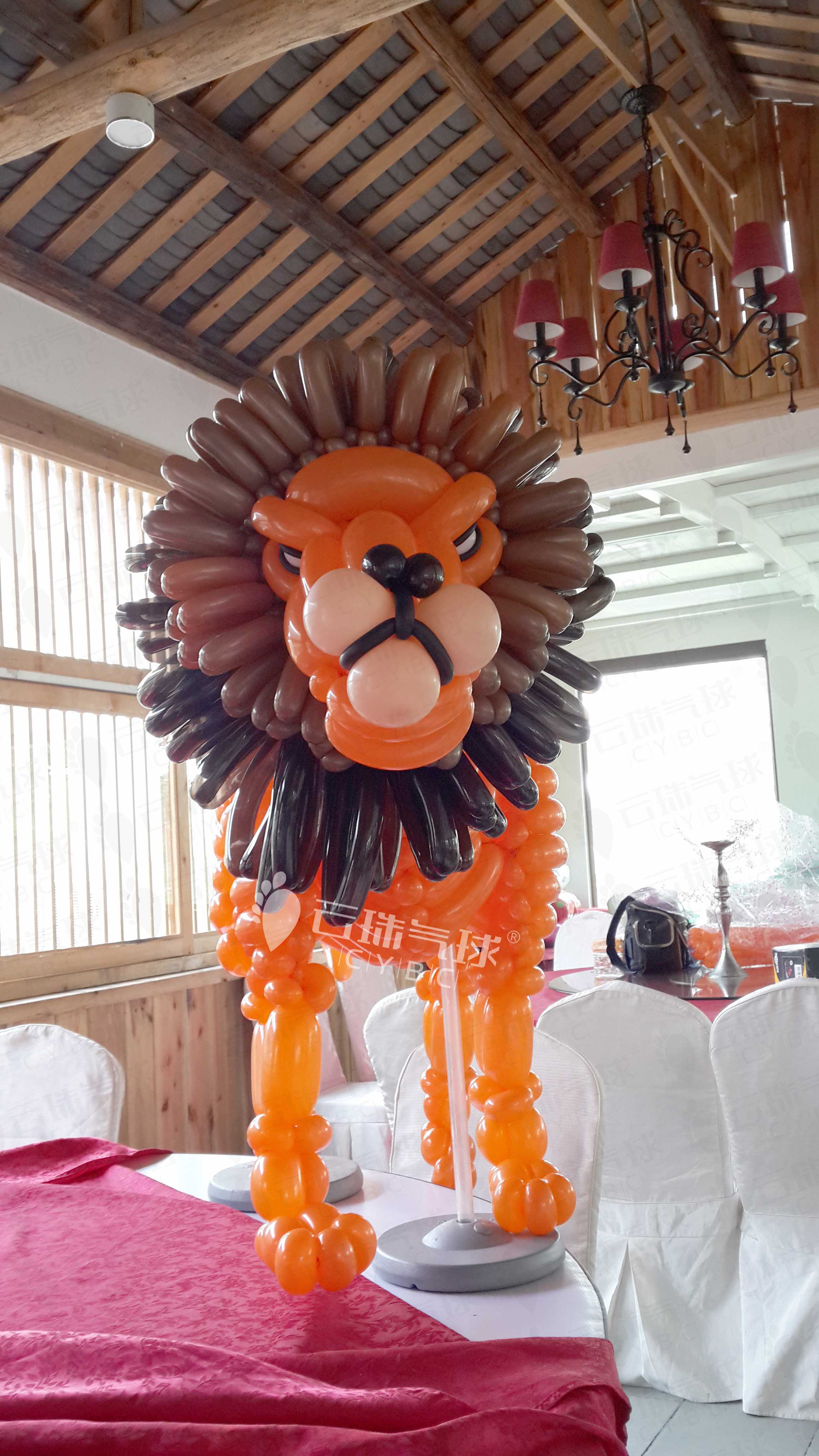 成都市狮子气球/气球造型/成都气球狮子厂家