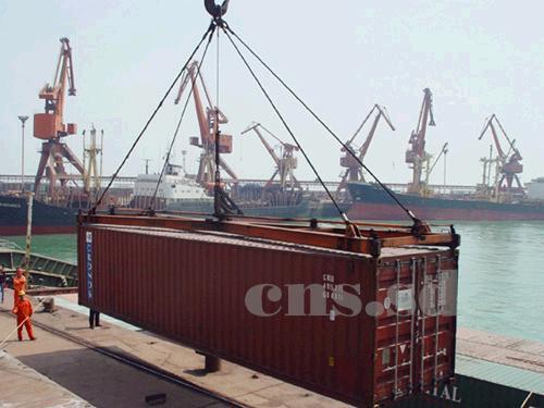 供应用于货物运输的集装箱船运 门到门营口到东莞/物流公司