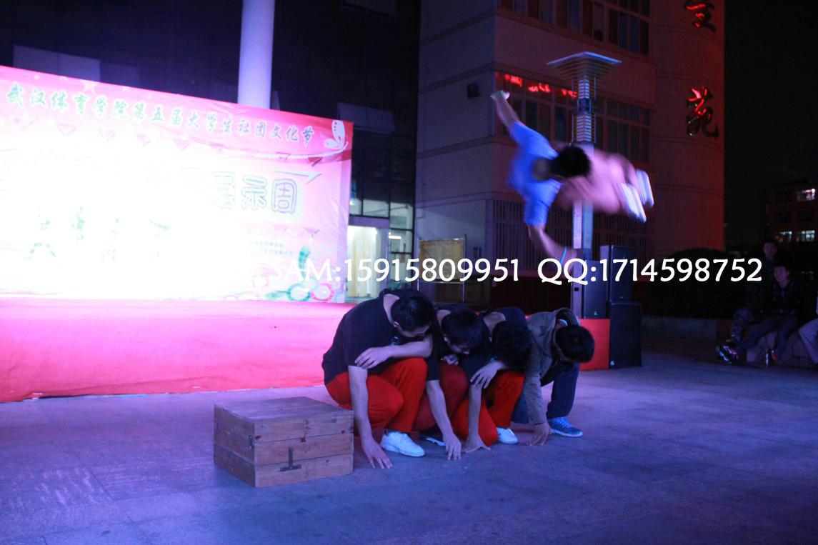 供应广州跑酷表演团队|跑酷演出|极限飞檐走壁图片