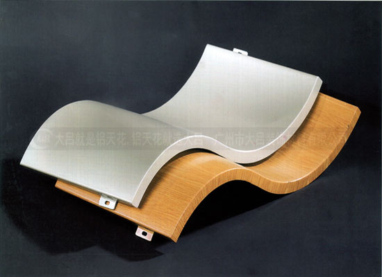 3.0厚灰色铝单板 双曲铝单板 造型铝单板 氟碳铝单板 氟碳双曲铝单板