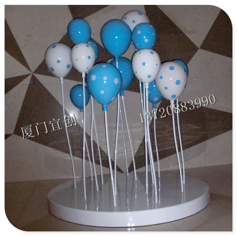 供应婚庆节日装饰道具 插杆波点气球 橱窗道具