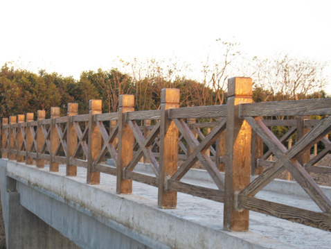 郑州市仿木栏杆仿石栏杆厂家供应河南仿木栏杆仿石栏杆厂家价格
