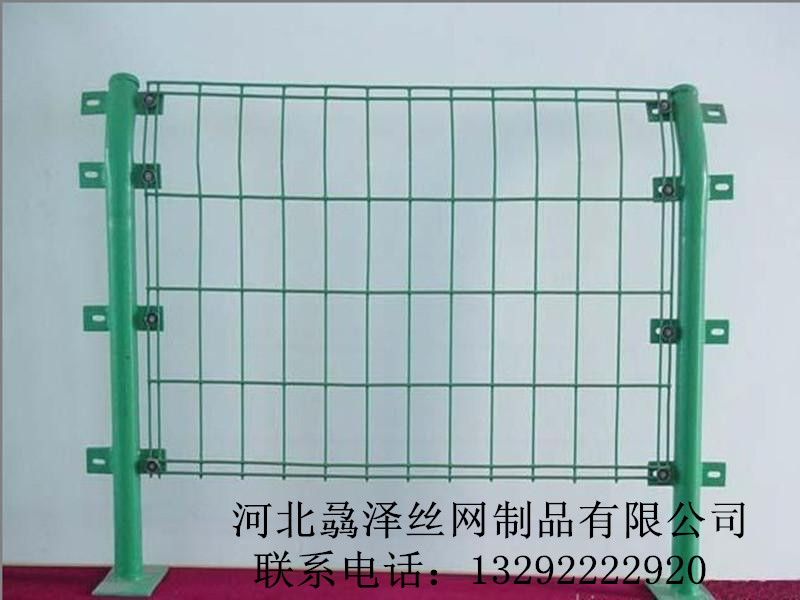 威海哪里有卖双边丝护栏网的，小区双边丝护栏网生产厂家图片