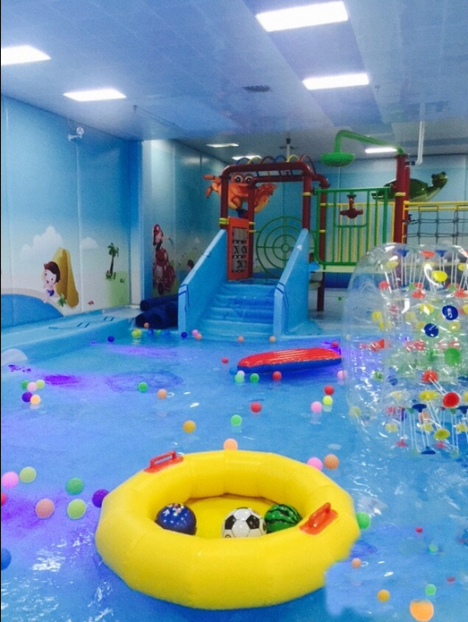 供应用于游泳设备的室内大型儿童水上乐园图片