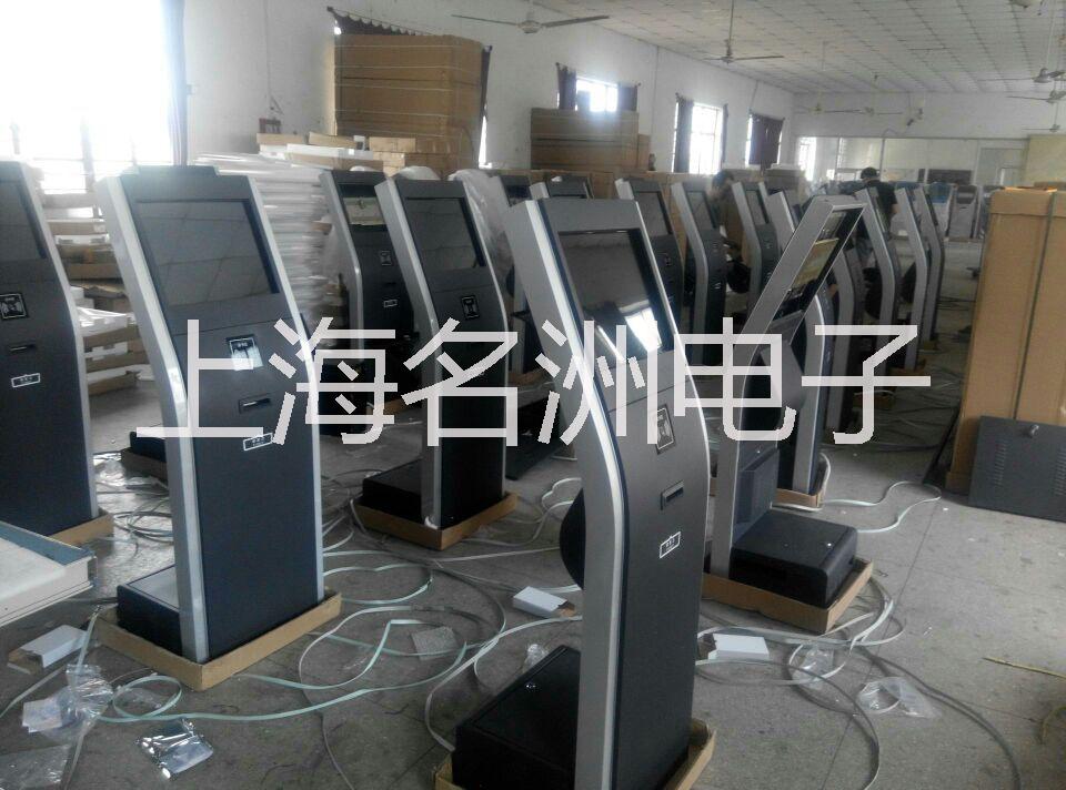 上海大量现货液晶触摸查询一体机触摸屏/触摸显示器厂家