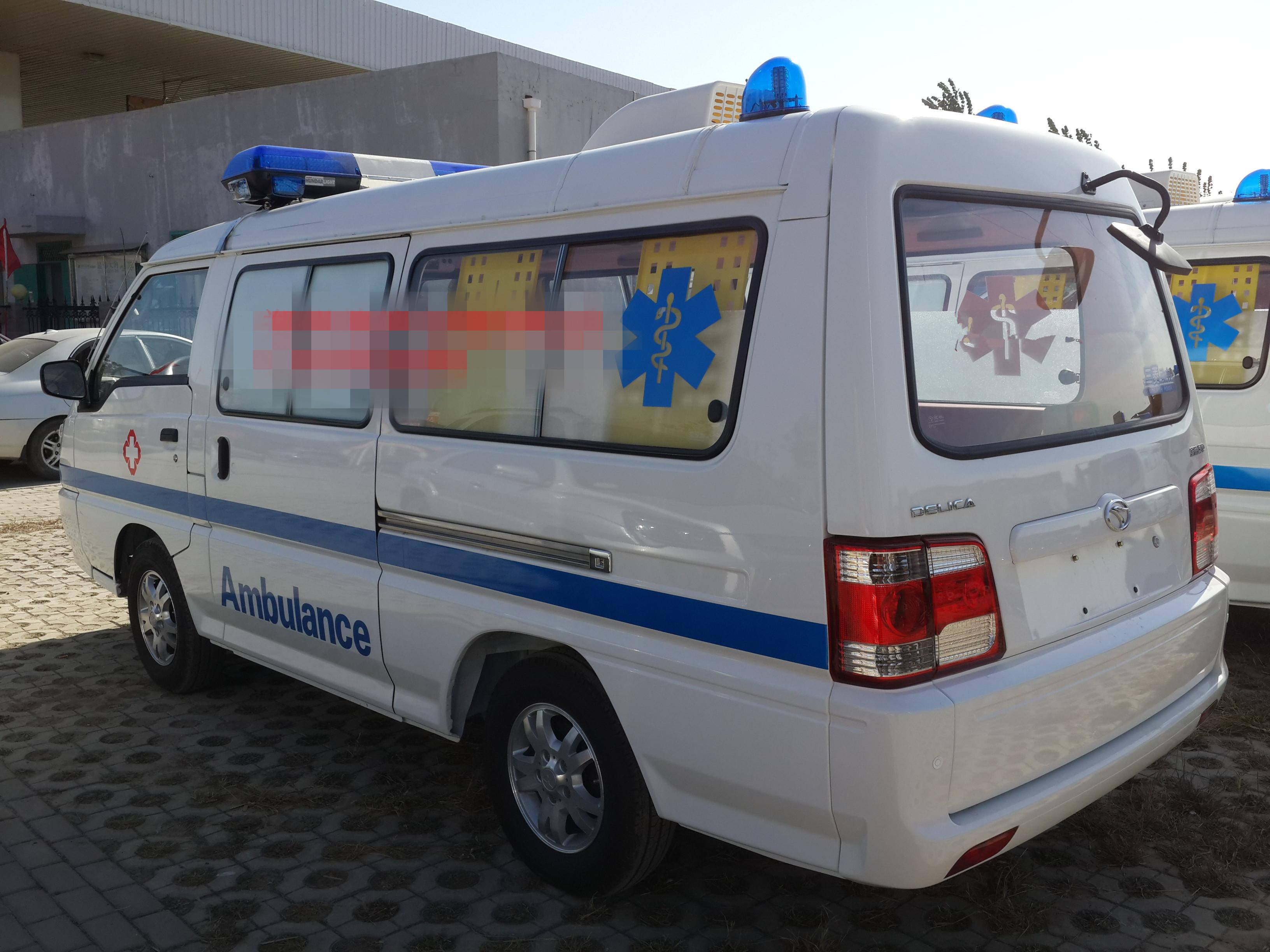 东南得利卡救护车供应东南得利卡救护车销售13592455385