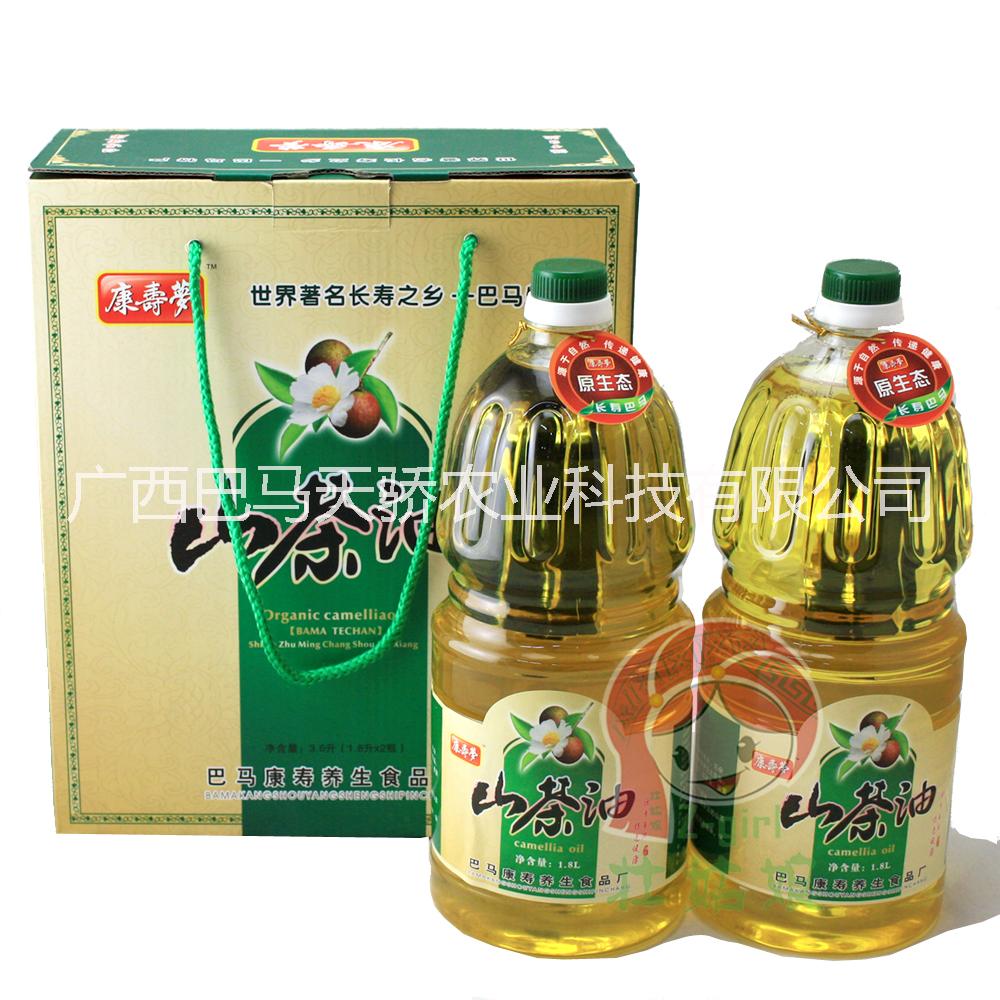 供应用于家庭食用|送礼馈赠的巴马山茶油1.8L*2瓶礼盒装