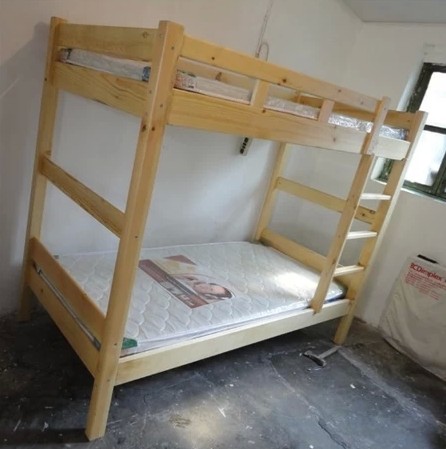 供应用于学生床的四川公寓床厂家，实木公寓床