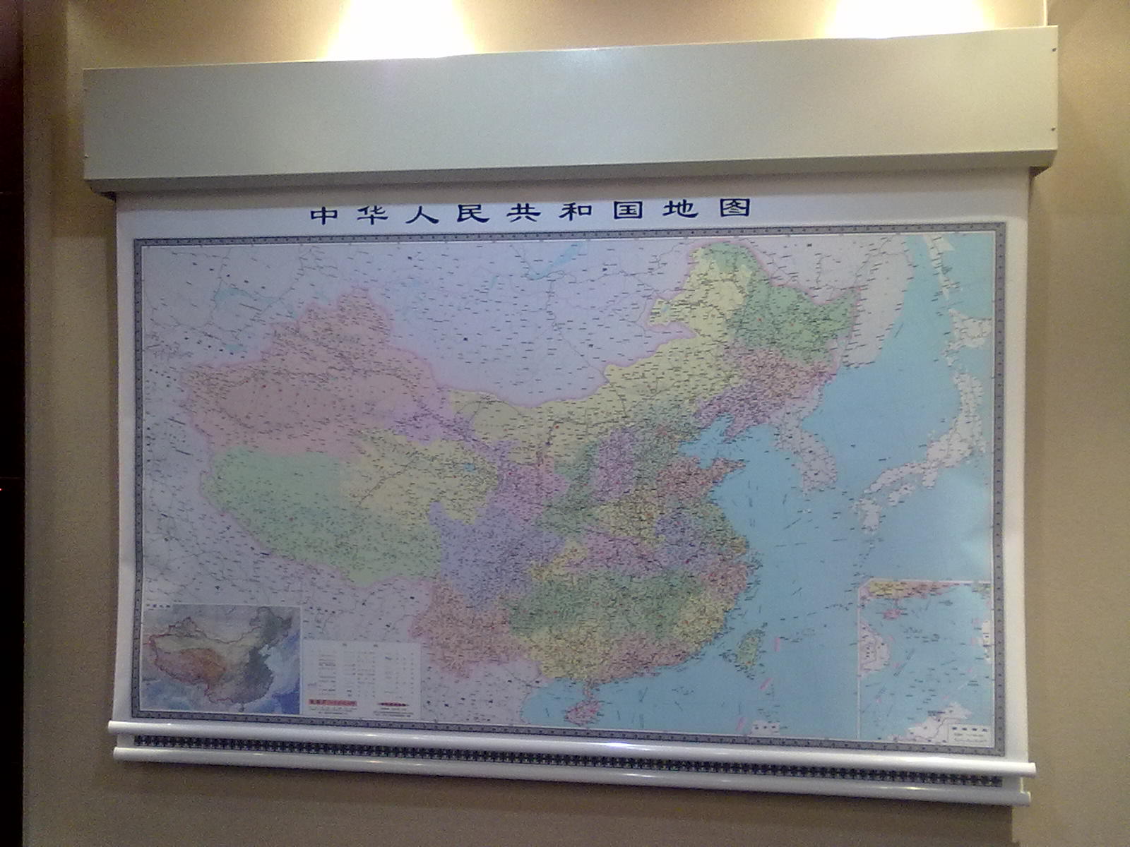 北京市电动卷轴 电动背景幕布卷轴厂家