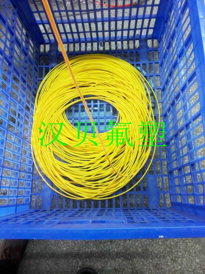 东莞市送丝管厂家东莞厂家销售送丝管 黄色特氟龙送丝管批发 欢迎来电咨询