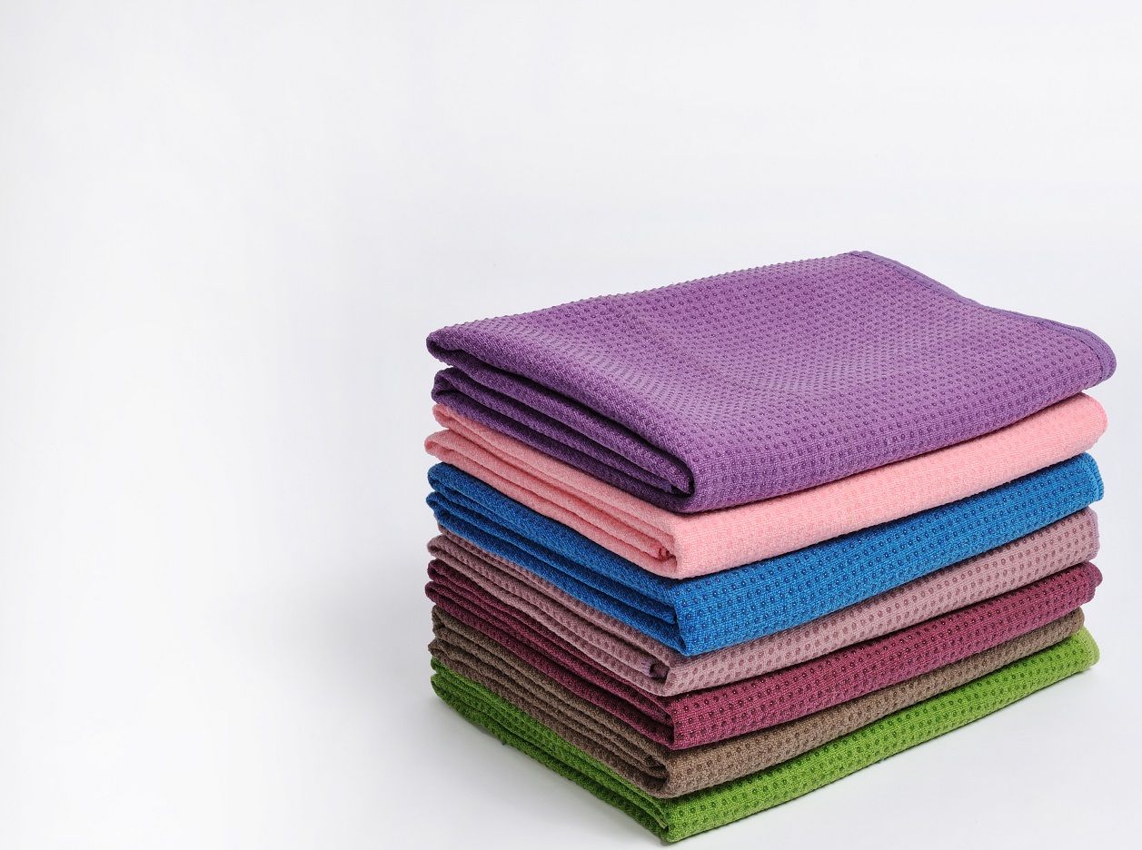 供应2016新款高质量硅胶铺巾