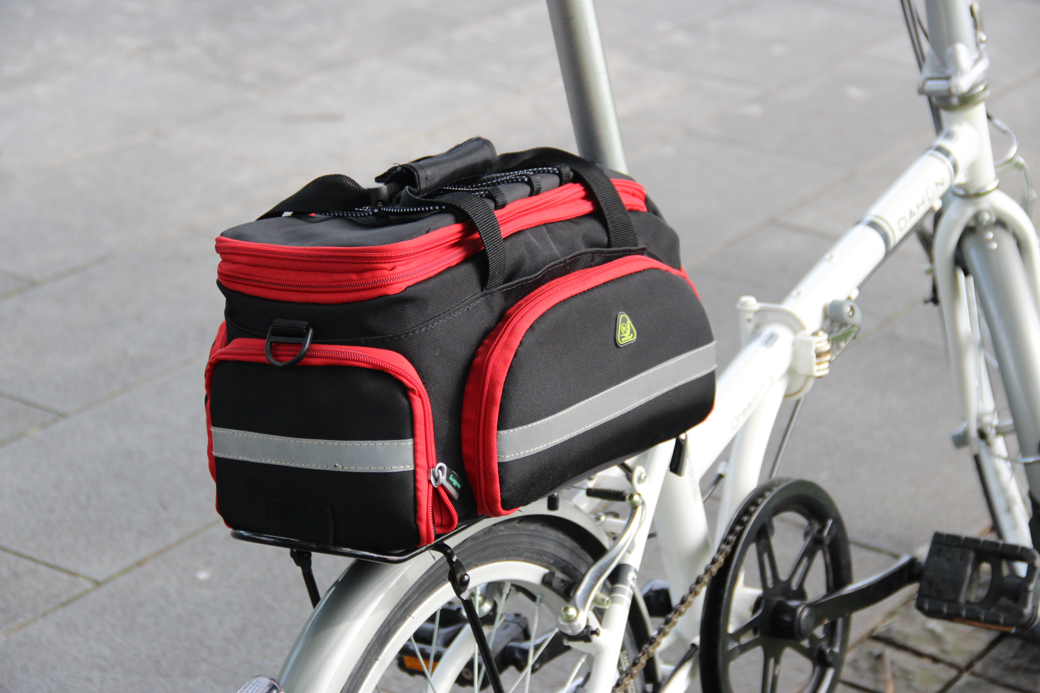 户外背包运动登山徒步自行车后驮包供应户外背包运动登山徒步自行车后驮包