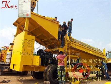 供应移动式淘金车 旱地淘金机械 砂金分离设备