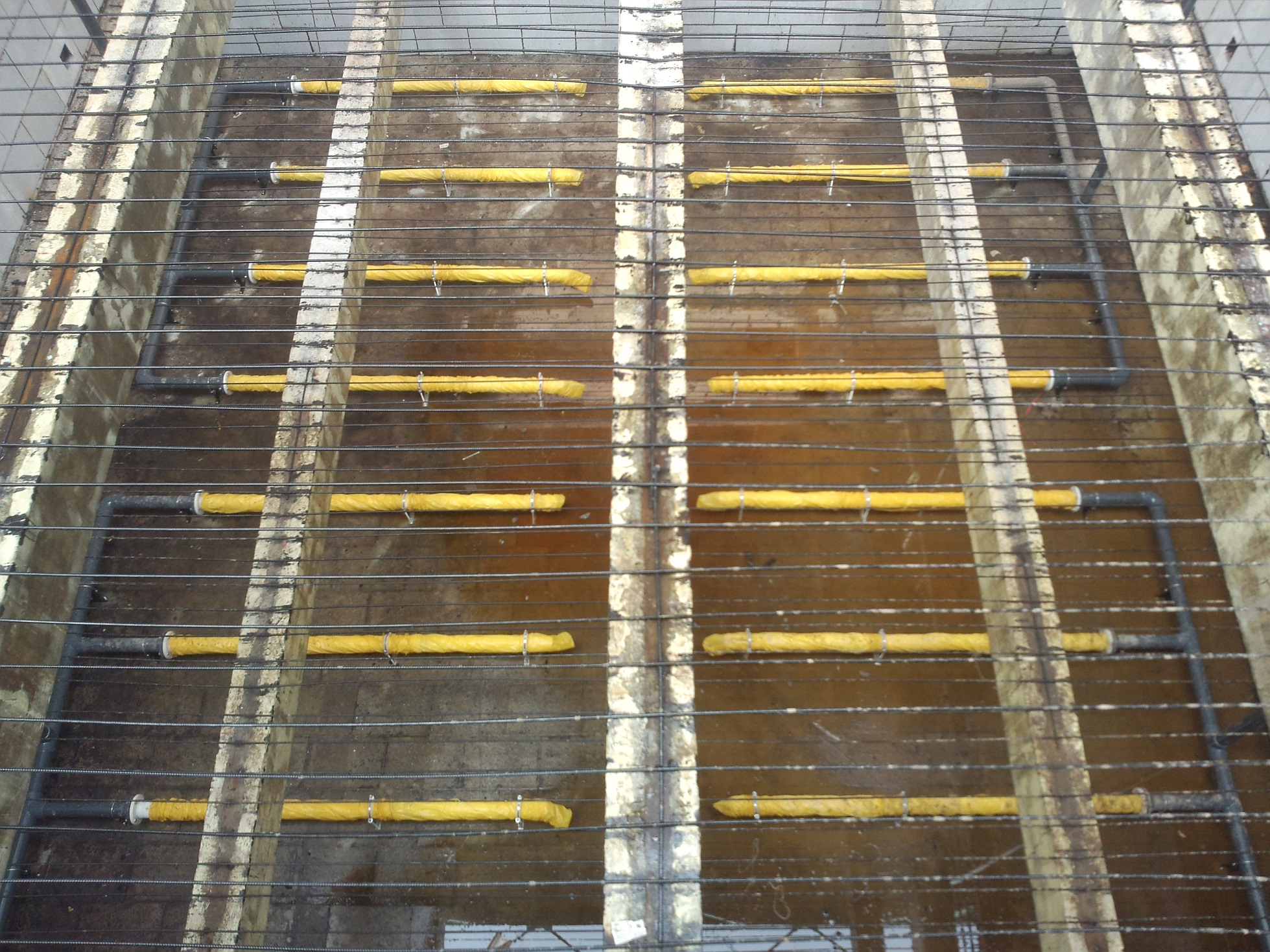 枣庄市工业园化工污水处理曝气器系 统 EKOTON高密度聚乙烯管式曝气器厂家图片
