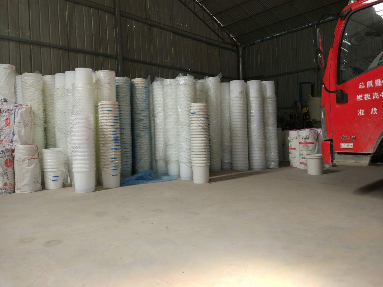 郑州市塑料桶18升_塑料桶18升批发厂家塑料桶18升_塑料桶18升批发郑州生产厂家