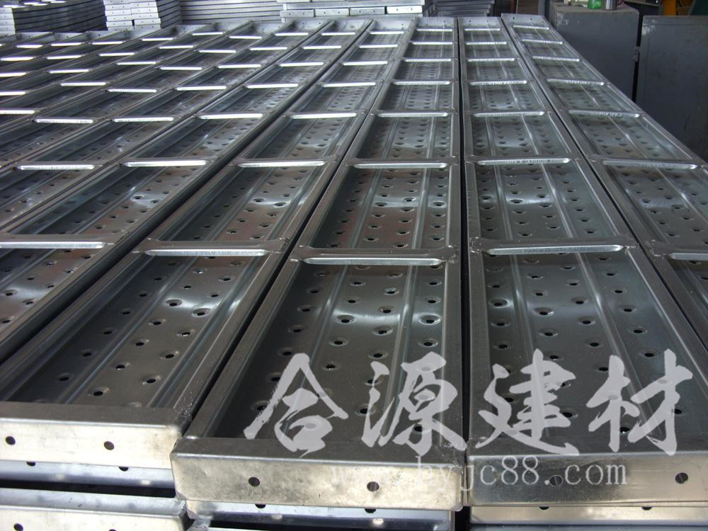 镀锌钢跳板 规格齐 材质Q235 质量可靠 热镀锌钢跳板 合源镀锌钢跳板图片