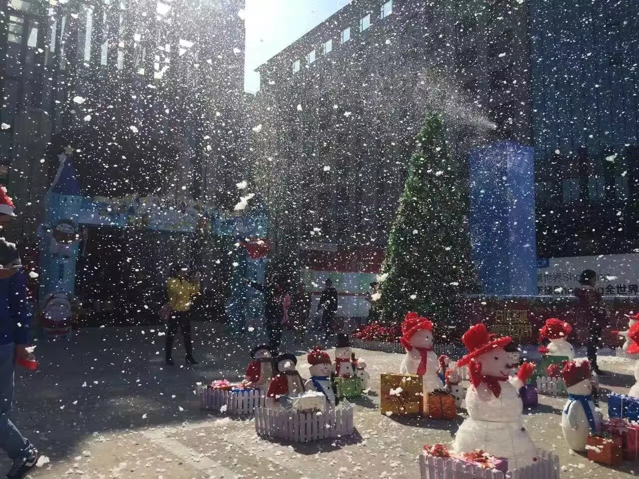 深圳创意圣诞雪花机租赁舞台造雪机批发
