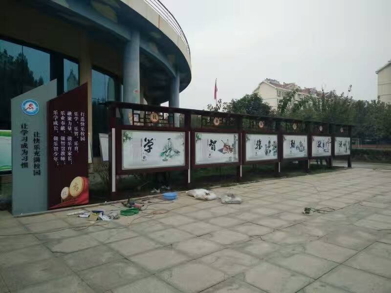 徐州市宣传栏精神堡垒公交站台候车亭导视厂家