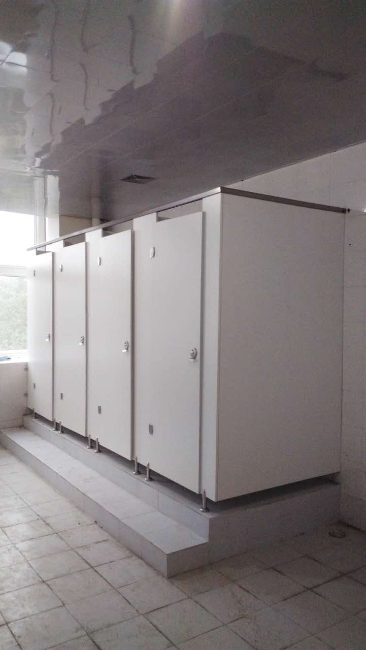 机场卫生间隔断 公共卫生间隔断 机场厕所隔间墙A级板