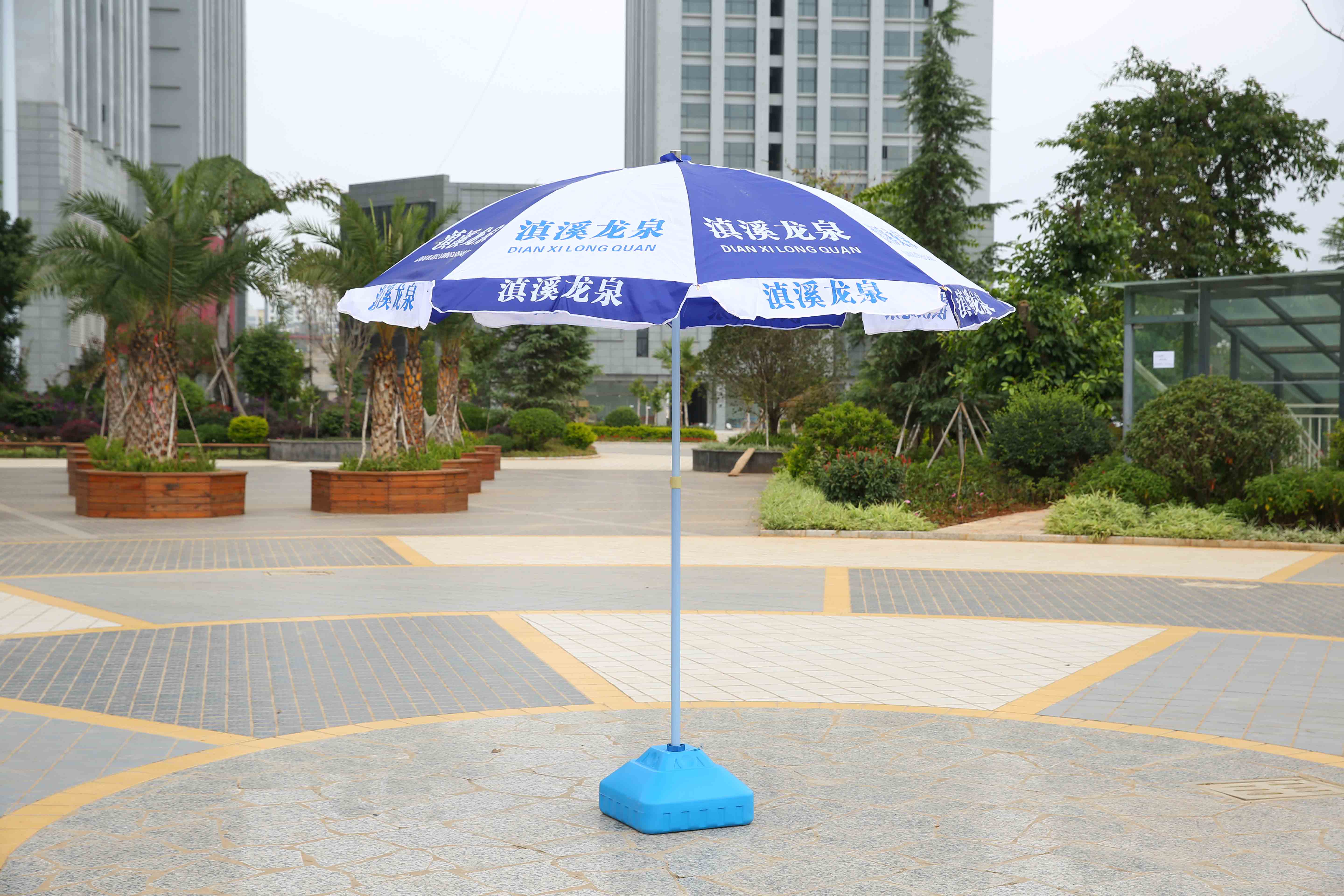 陕西厂家直供1.2米广告太阳伞户外防晒太阳伞图片