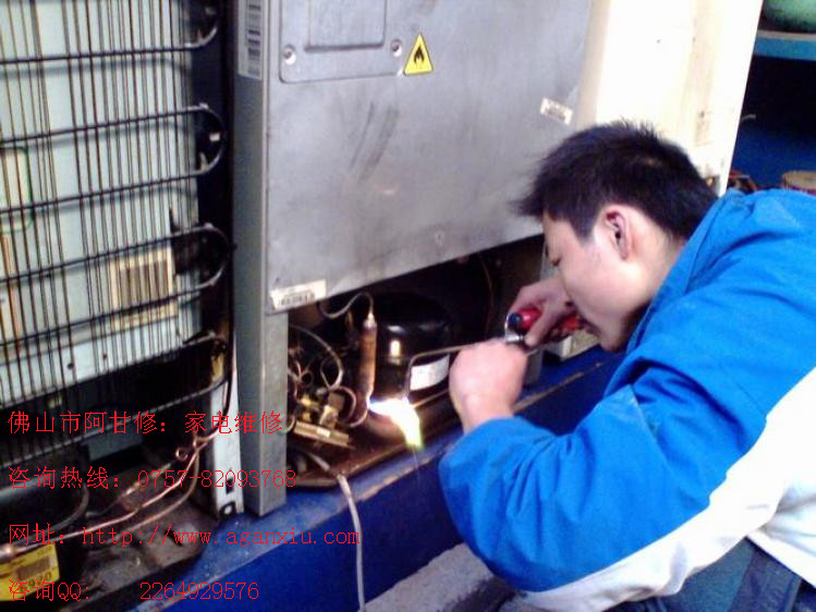 专业空调移机安装 维修加氟 加管