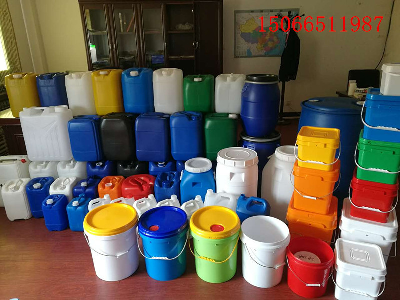 北京塑料桶厂家现货供应 25升方形塑料桶 25升塑料桶 25升塑料桶厂家 北京春源塑业 北京塑料桶厂家