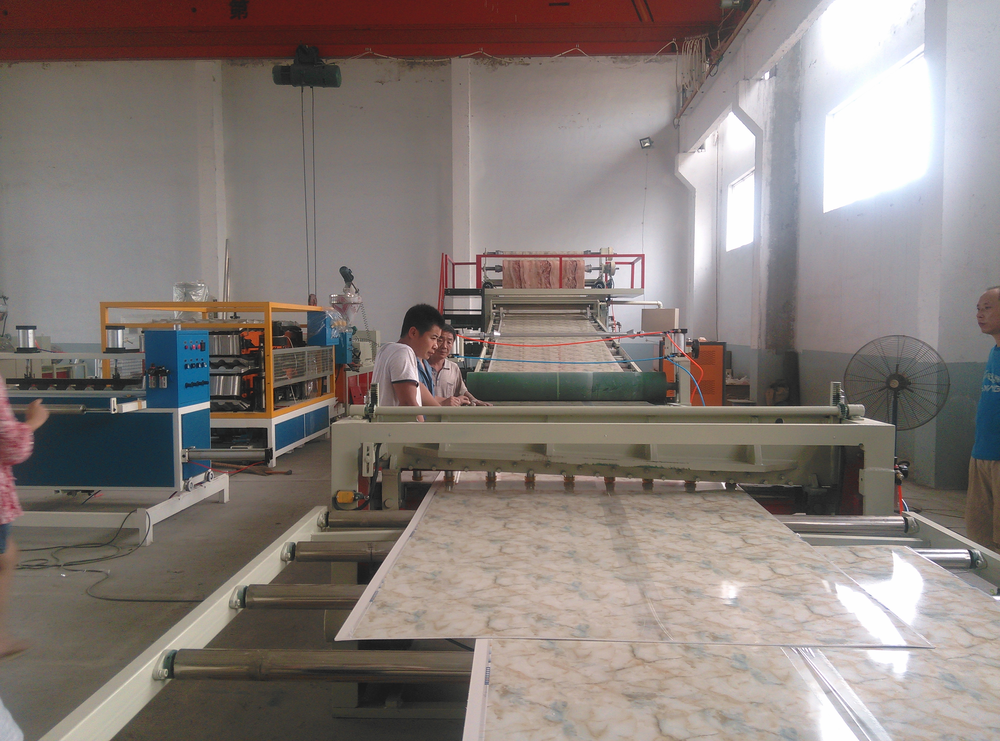 青岛市PVC人造大理石板设备厂家