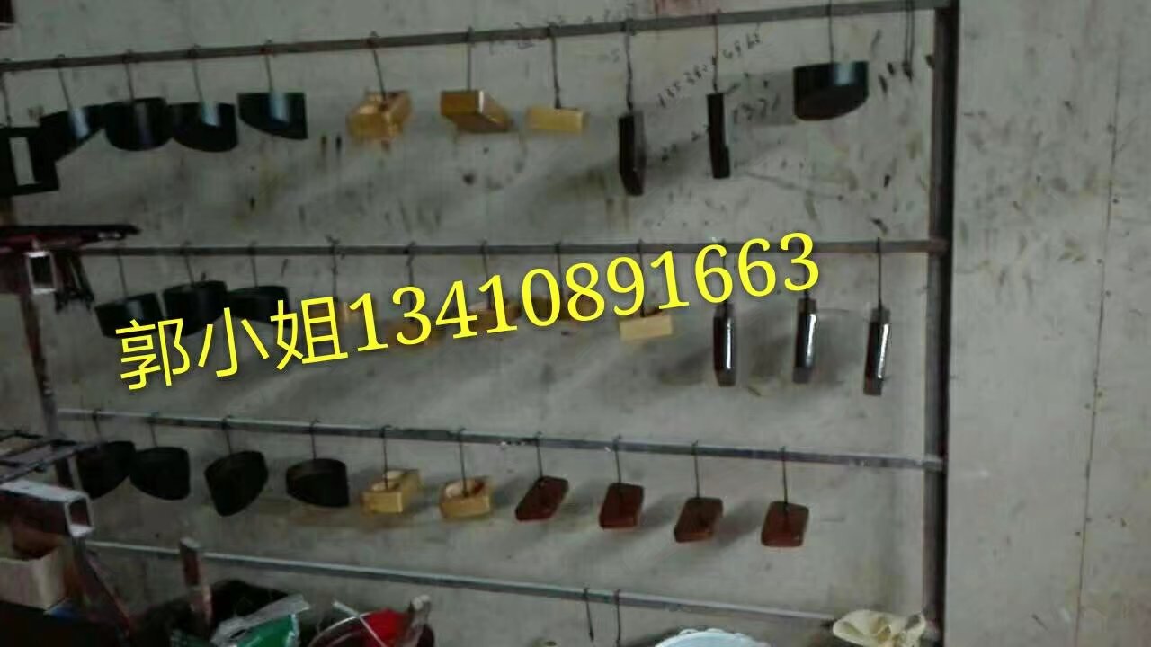 深圳新奇木制工艺品生产厂图片