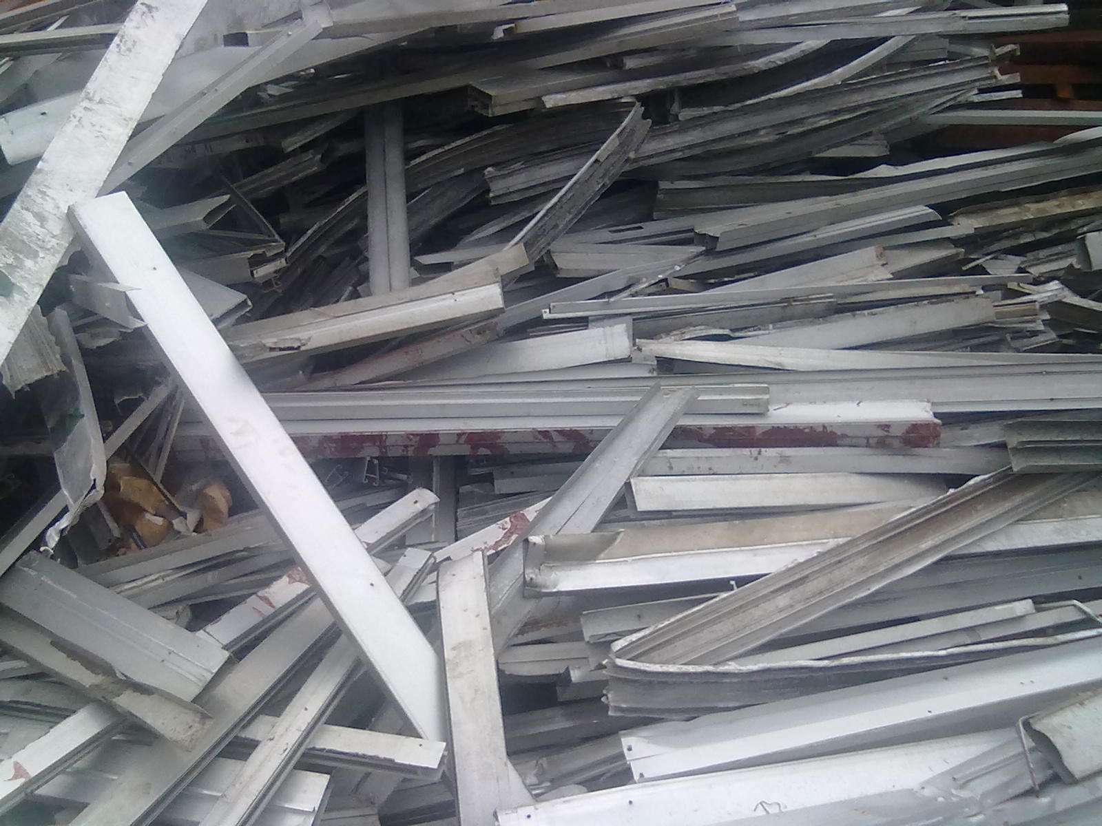 成都市废钢回收厂家废钢回收 废钢回收师傅 废钢回收价格
