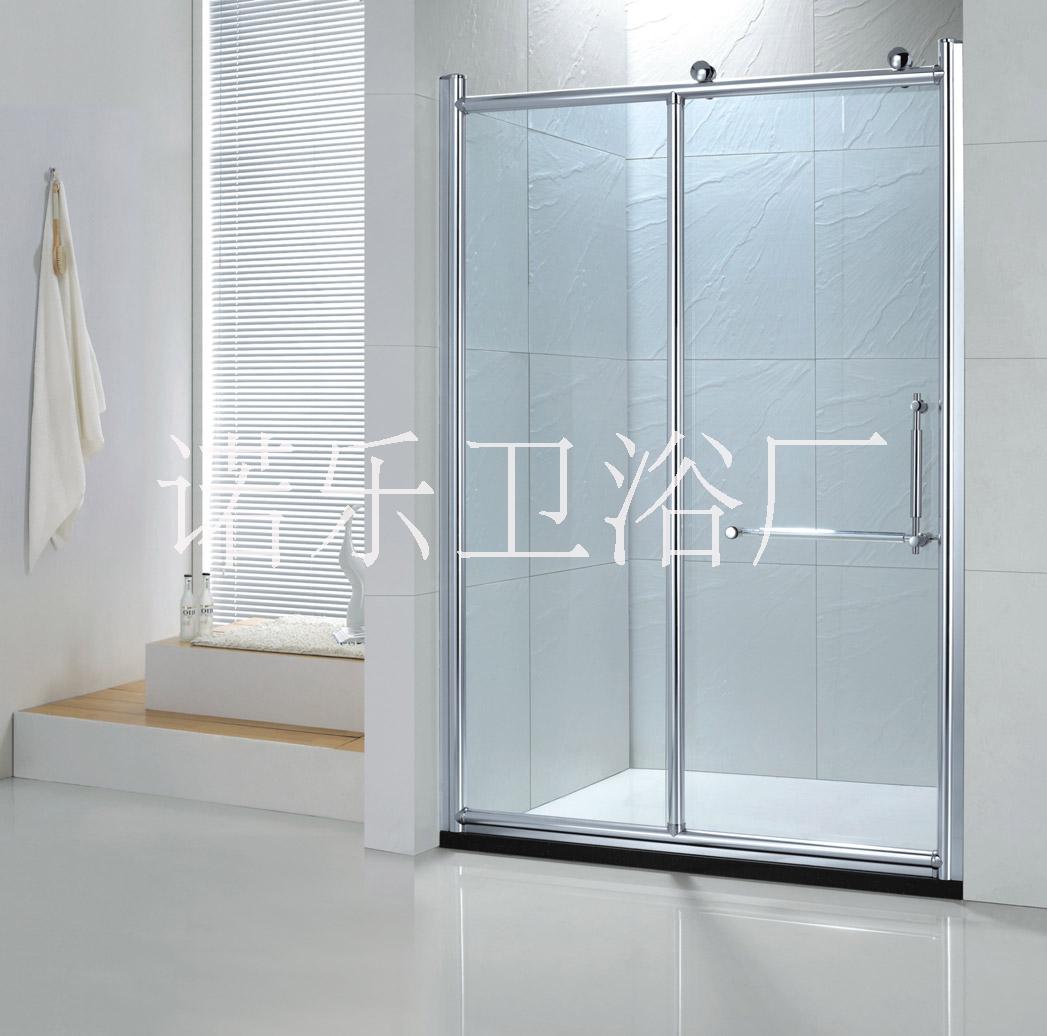 LR--035    LR--035   铝 LR--035   铝材淋浴房 LR--035   铝材淋浴房