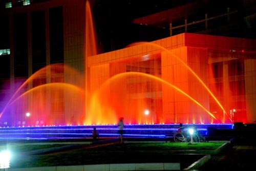 景观喷泉设备 彩色喷泉制作 音乐喷泉设计安装 喷泉厂家图片