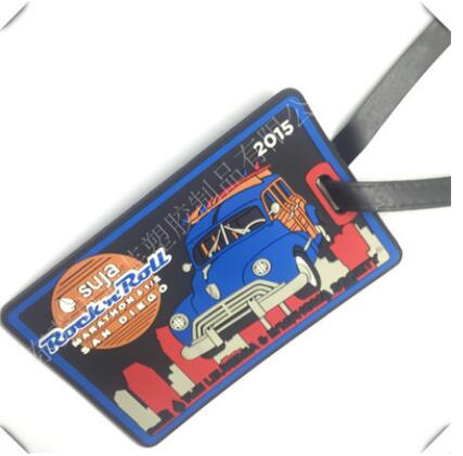 PVC软胶卡套新品添加LOGO主题推广箱包旅行纪念PVC软胶卡套吊牌身份识别工