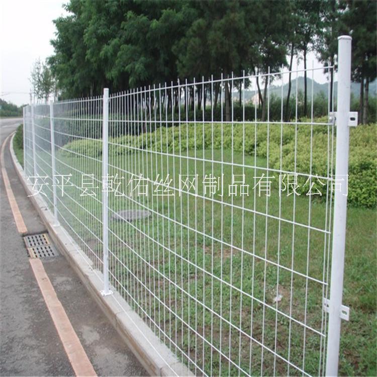 高速公路隔离防护钢丝网批发