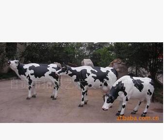 世博会 智能动物 仿真奶牛 挤奶 奶牛，玻璃钢奶牛