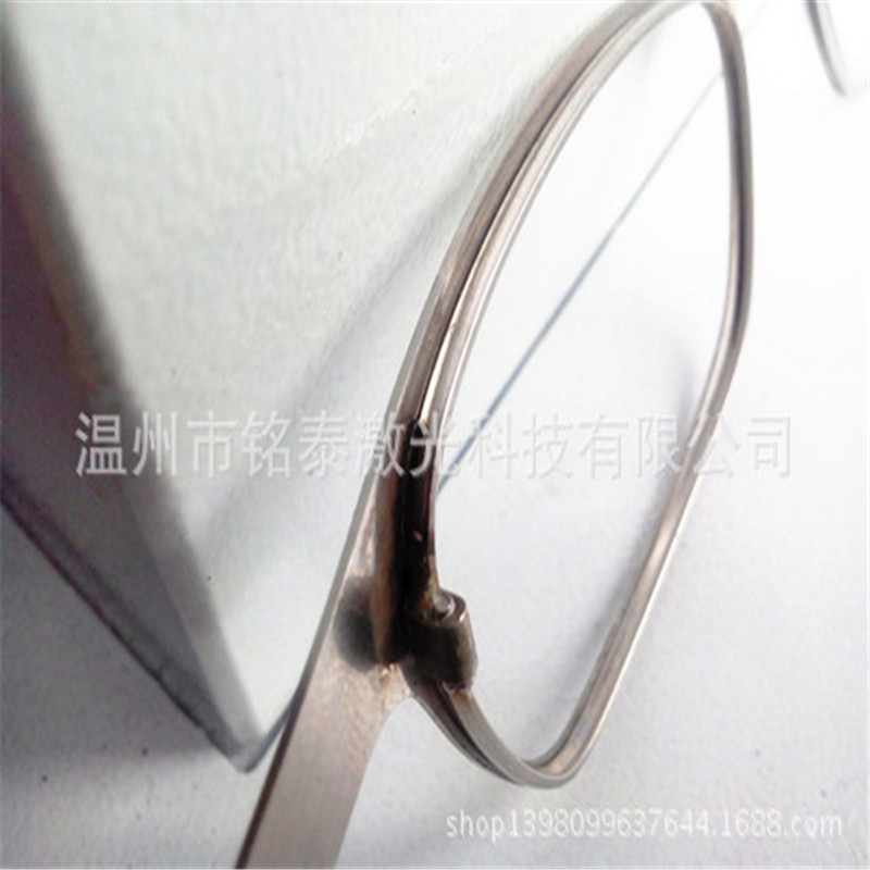 温州眼镜激光自动焊接机，操作简单MT-200激光自动点焊机图片
