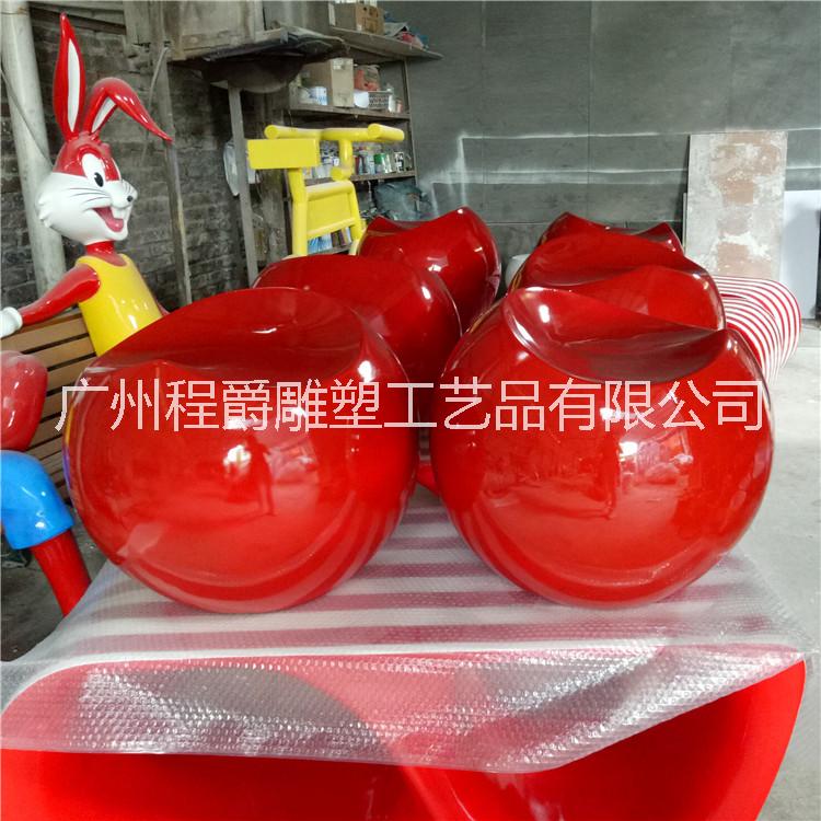 广州市玻璃钢休闲凳雕塑厂家