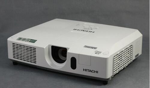 日立HCP-4200WX 40平米培训会议选用WXGA宽屏大变焦支持镜头位移投影机