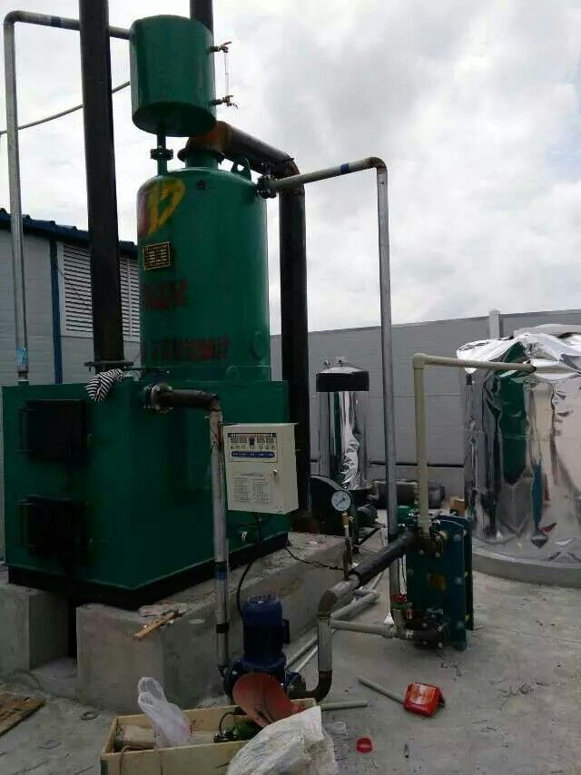 河南省LSS0.05-0.7-Y/Q 燃油气立式蒸汽锅炉  燃油气常压热水锅炉