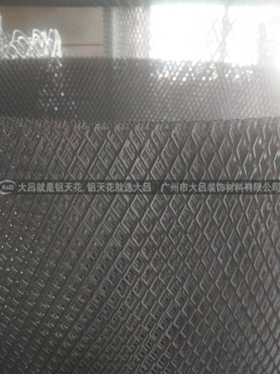 铝拉网 网格天花厂家供应铝拉网 网格天花