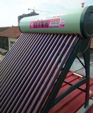 泰安市山东太阳能加盟 清华紫光太阳能厂家