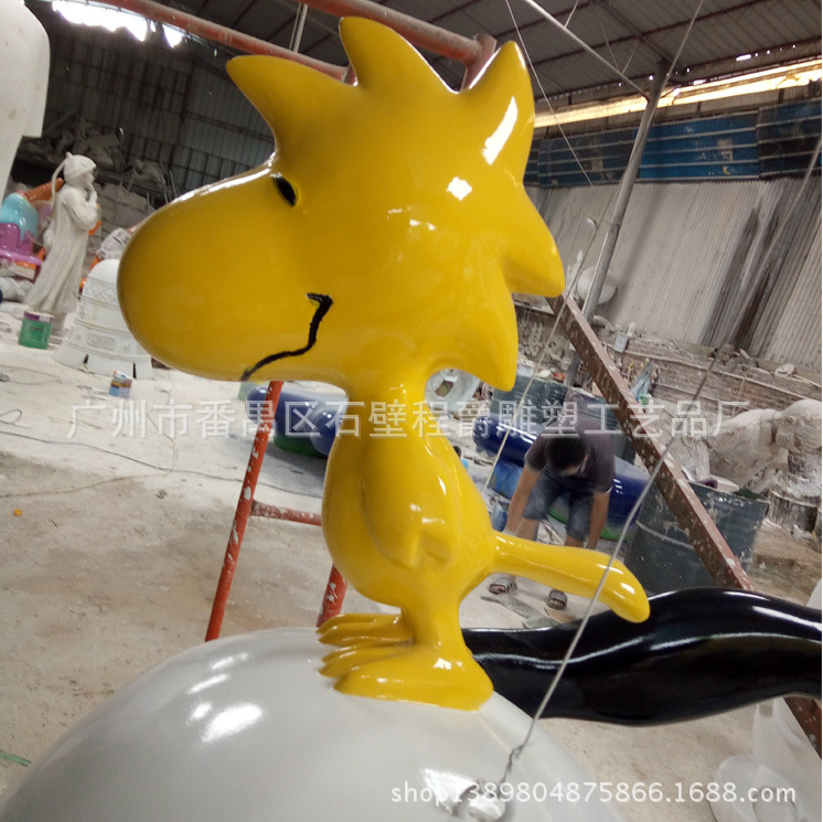 广州市直供史努比卡通系列雕塑厂家