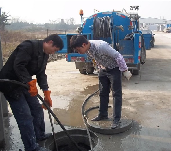 宁波姜山镇清理化粪池抽粪13957852602