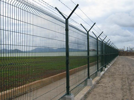 济南市建筑护栏    护栏网厂家
