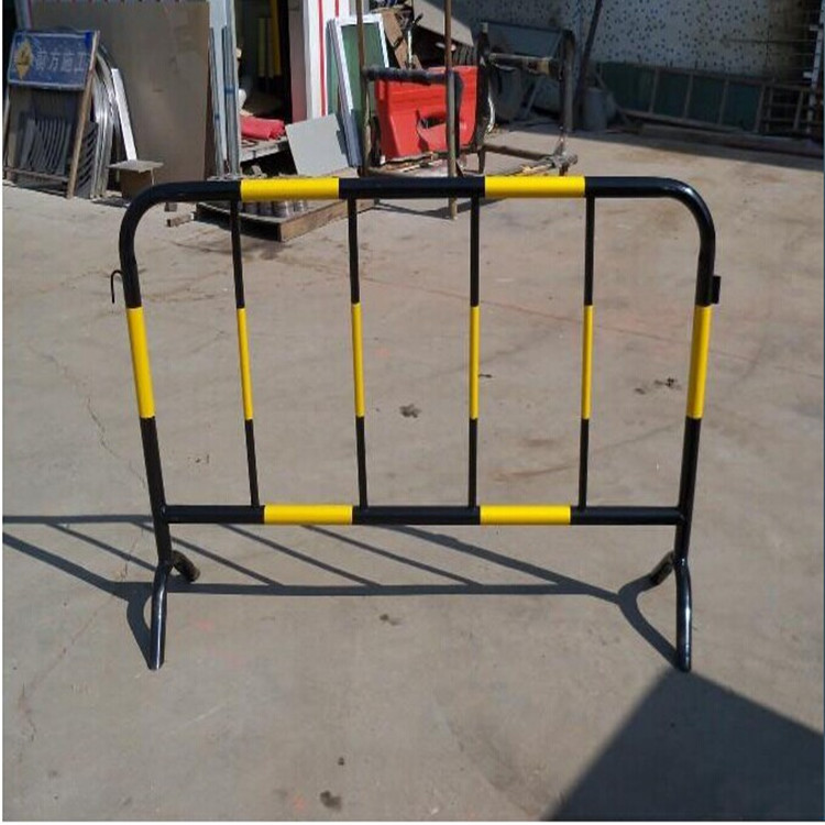 工程用临时可移动护栏工程用临时可移动护栏  安全围栏   施工临时安全围栏  铁马护栏  锌钢护栏