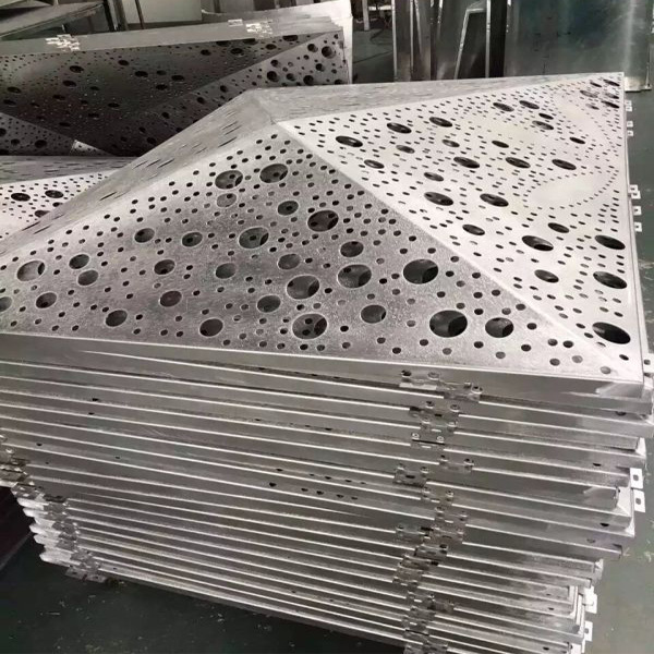 雕刻镂空铝单板广东铝单板厂家 雕刻镂空铝单板