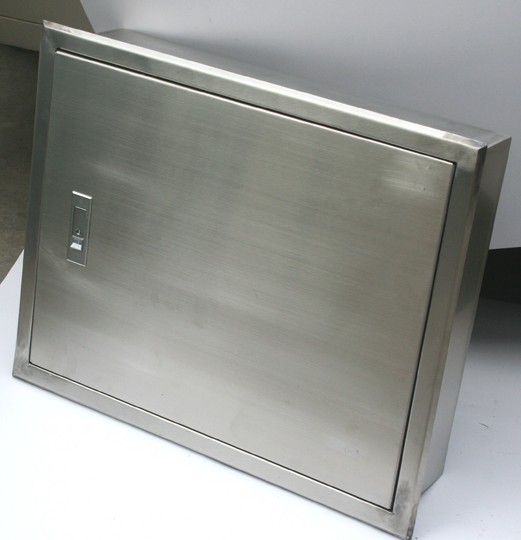 安康动力配电箱不锈钢的安装方法
