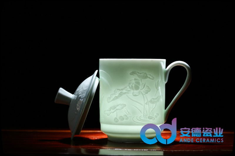 青釉雕刻图案陶瓷茶杯厂家定制批发