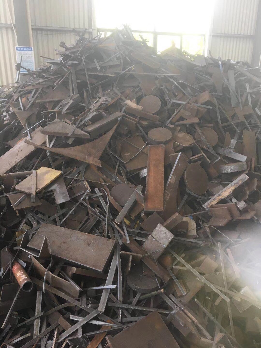 上海市上海奉贤区废钢废铁金属回收厂家