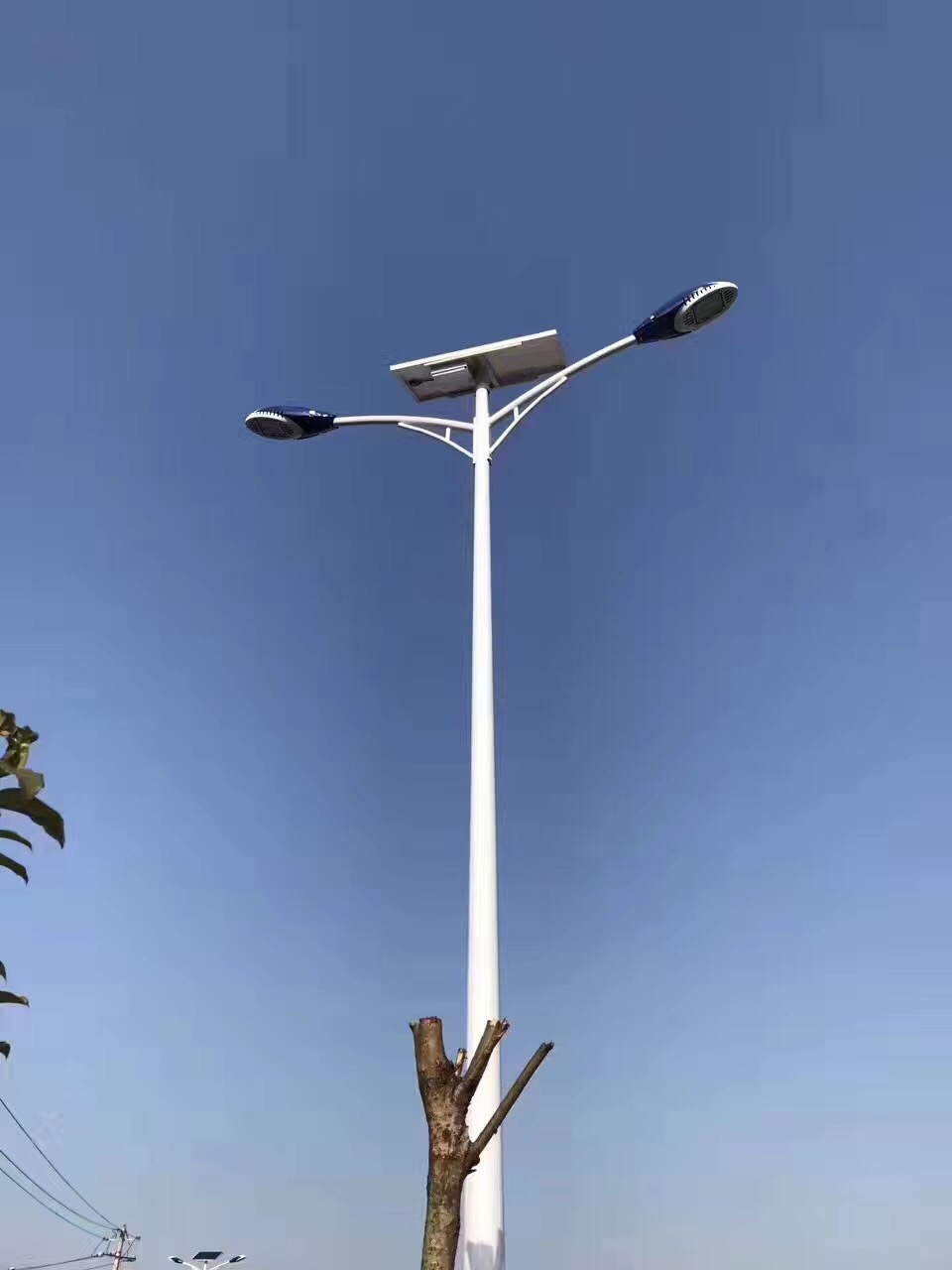 6米30瓦太阳能路灯 常规7米40太阳能路灯